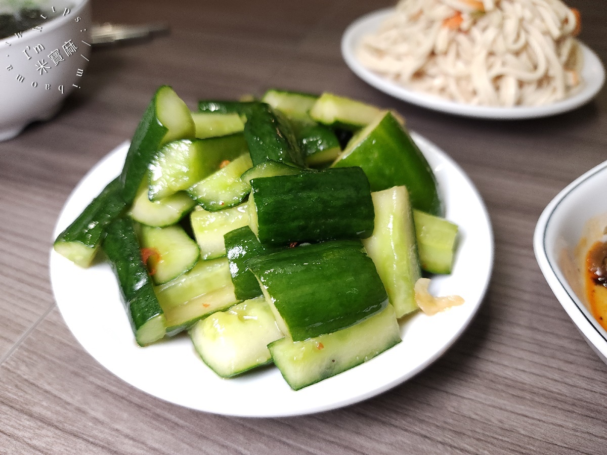 杜姥姥麵飯館┃新店美食。在地傳承媽媽味，私房紅燒肉、麻醬麵一吃就愛上！