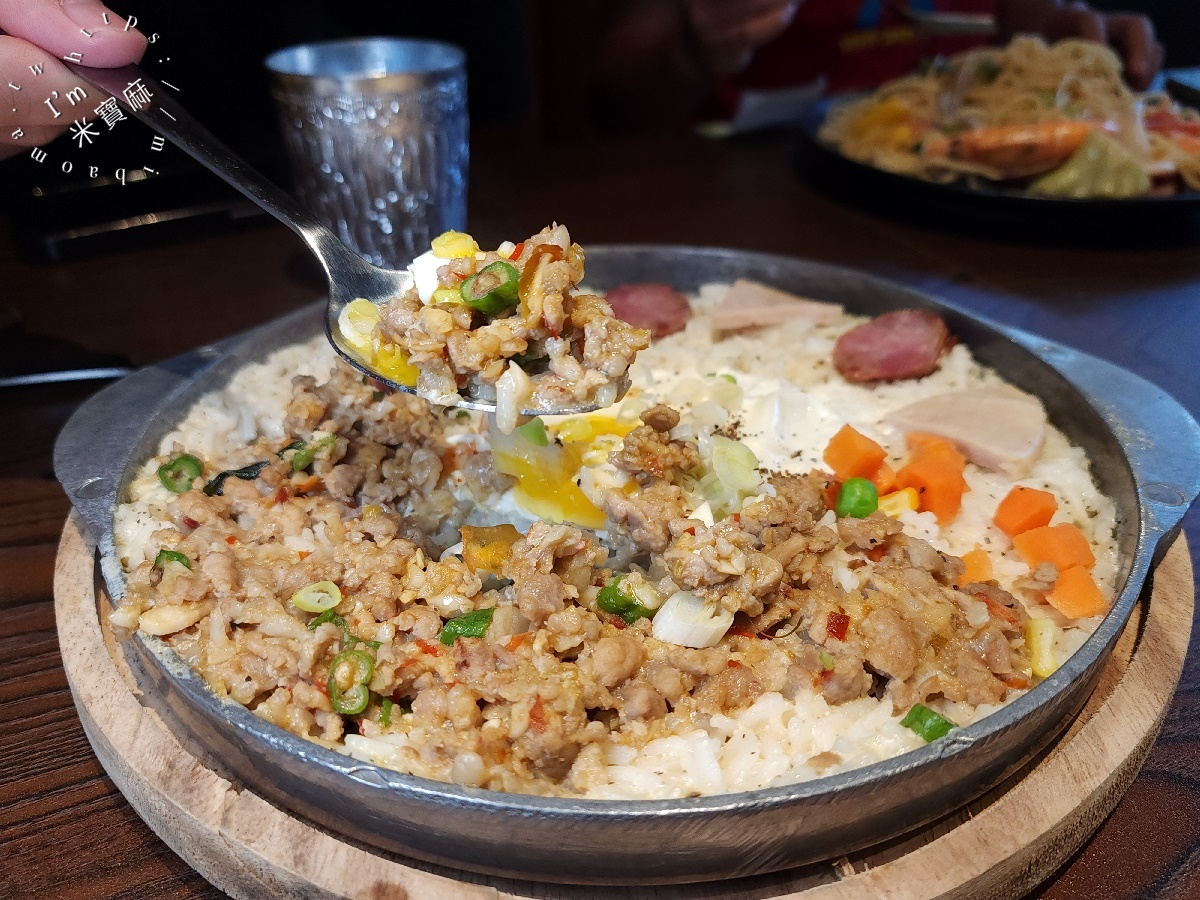 泰之初Brunch南勢角店┃中和美食。捷運出站秒穿越泰國，午晚餐異國美食一次滿足！