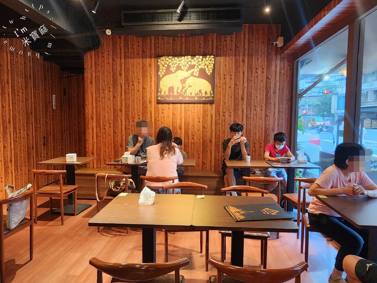 泰之初Brunch南勢角店┃中和美食。捷運出站秒穿越泰國，午晚餐異國美食一次滿足！