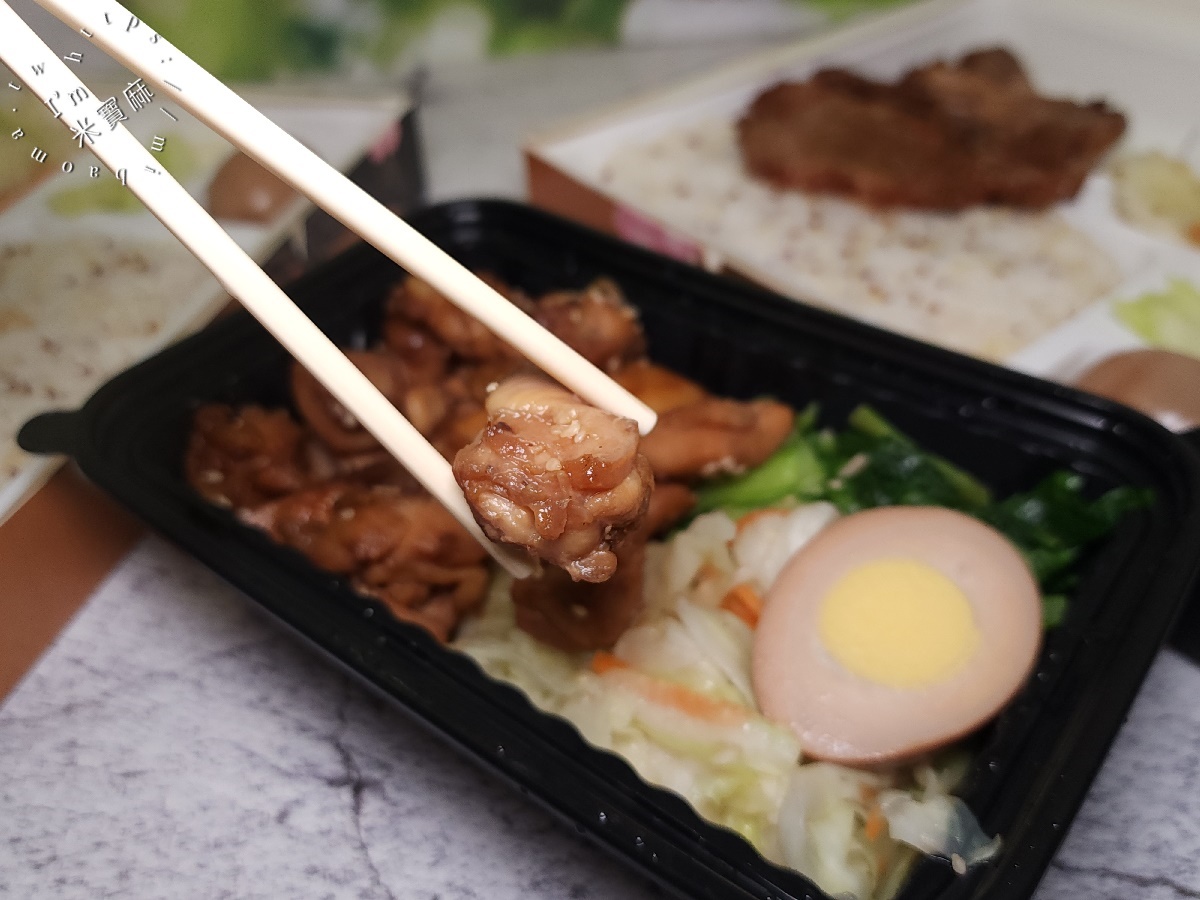 舊識平價便當┃新店美食。在地質感餐盒首選！健康藜麥飯，美味外帶內用都激推！