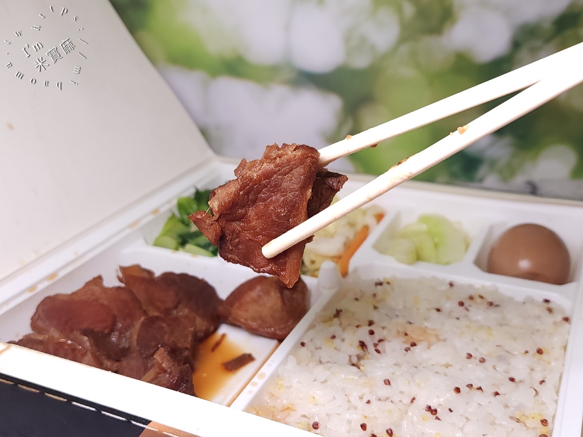 舊識平價便當┃新店美食。在地質感餐盒首選！健康藜麥飯，美味外帶內用都激推！