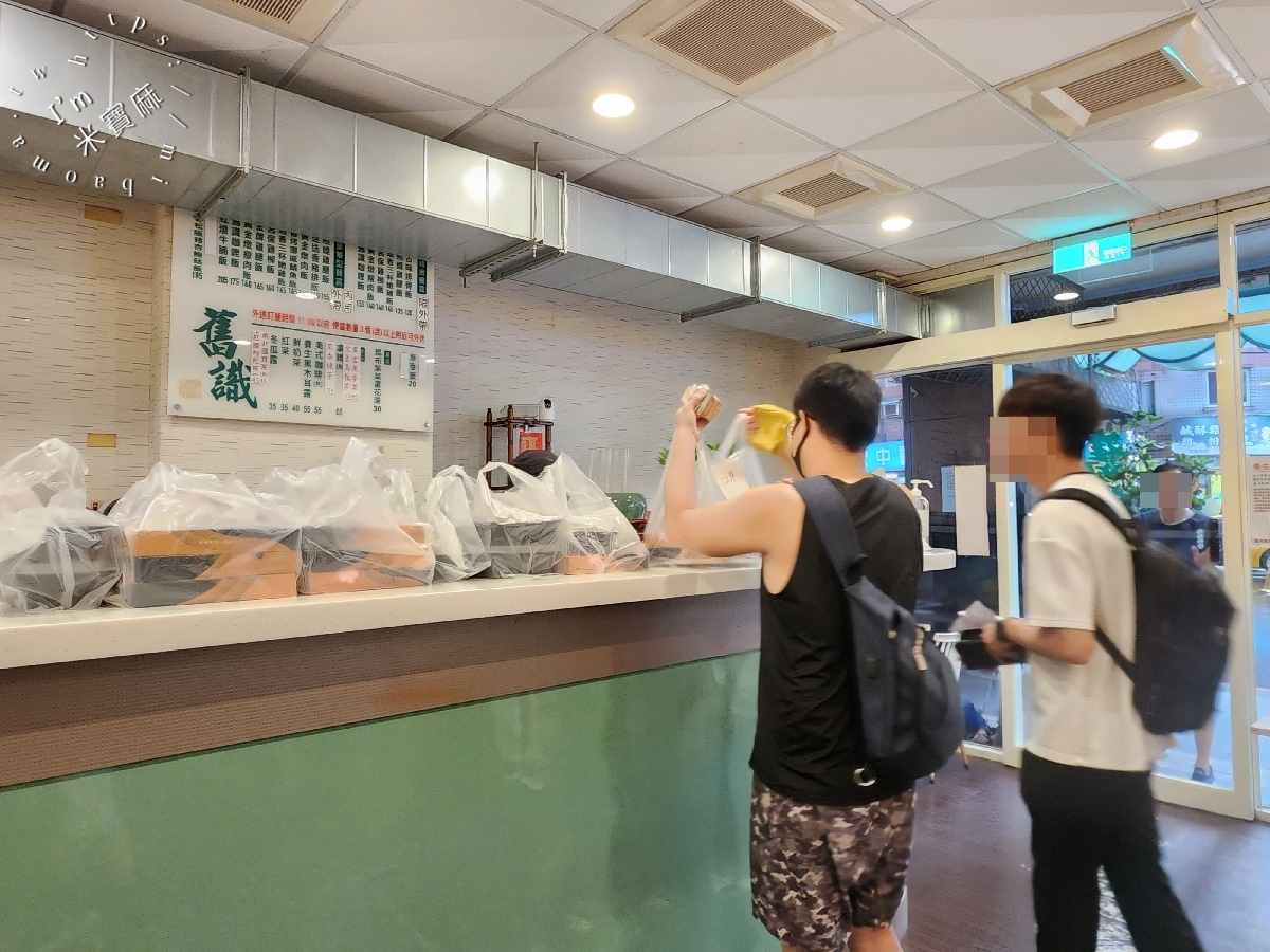 舊識平價便當┃新店美食。在地質感餐盒首選！健康藜麥飯，美味外帶內用都激推！