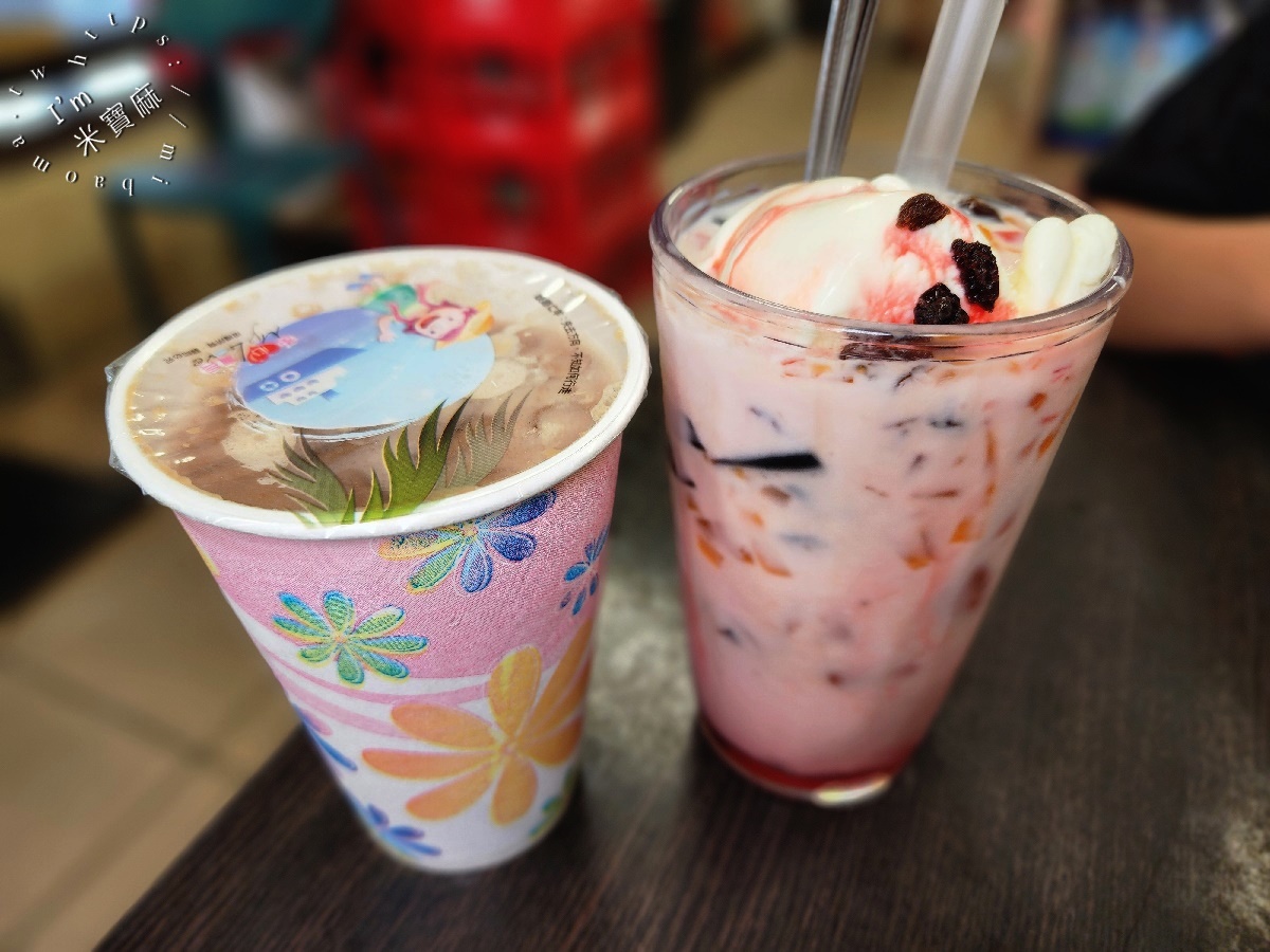 諾貝爾小吃店┃中和華新街美食。南瓜椰子麵征服味蕾，涼拌米線清爽消暑！