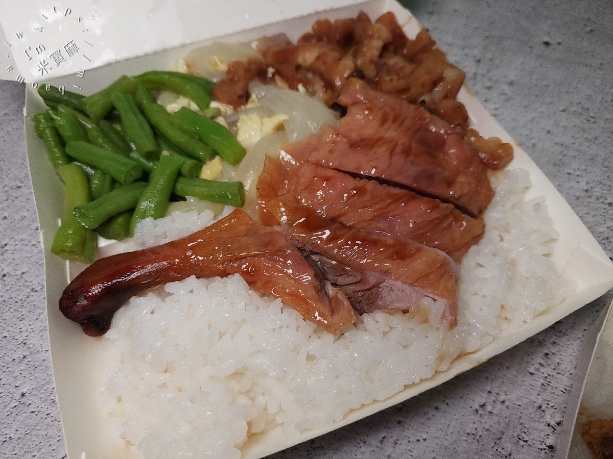 巧味香鴨莊┃板橋美食。月底吃也不會心痛的CP值便當，燒鴨飯必點！