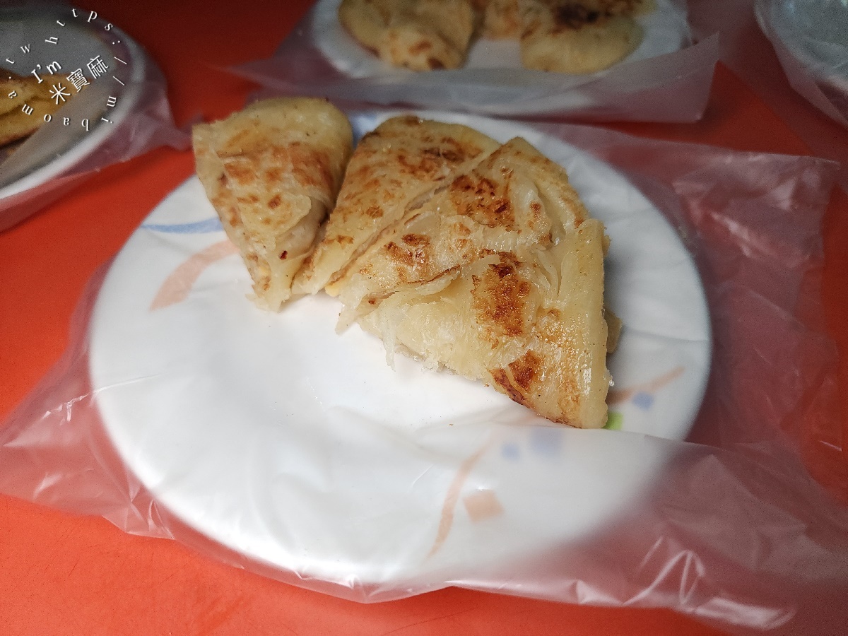 日發巴拉打印度烤餅 煎餅 奶茶┃中和華新街美食。老饕推薦的道地風味，招牌奶油烤餅、咖哩雞必吃！