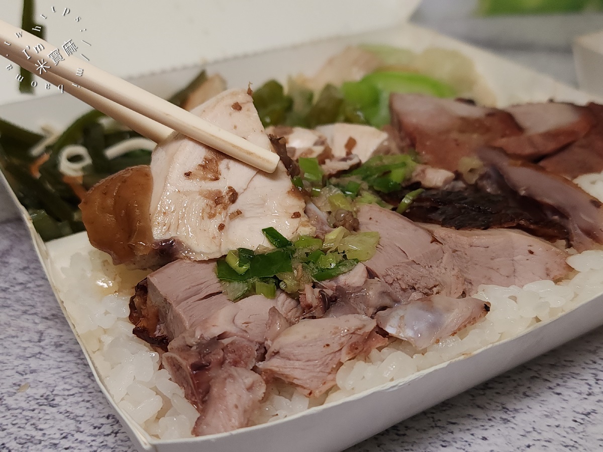 勝興廣式燒臘┃中和美食。八選三配菜任你搭，銷魂三寶、脆皮鴨腿根本犯規！