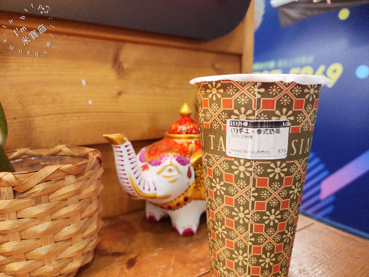 象泰泰手工泰式奶茶店西門店┃西門町飲料美食。泰式奶茶控必訪！手工茶濃泰奶、特色冰沙，秒飛泰國解暑秘方