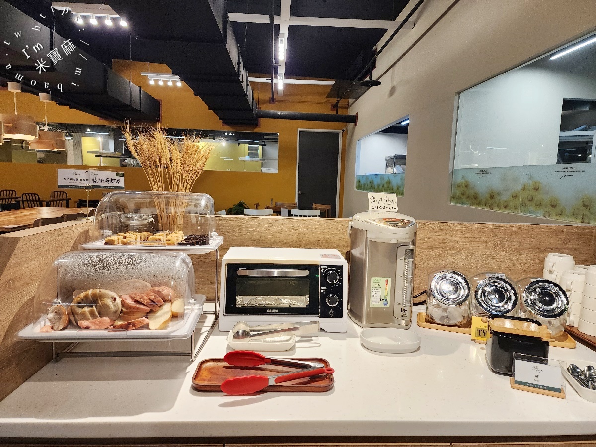 旭穗蔬食VEGANala 植境店┃信義區蔬食吃到飽。原型美食、蔬食天堂，捷運松山站旁健康開吃！