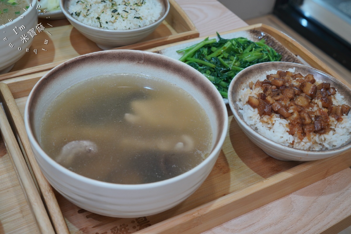 享雞湯┃中和雞湯。7種口味暖心雞湯，忙碌人必收高CP值療癒系美食！