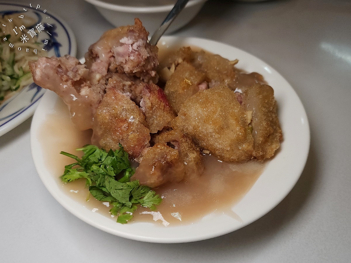 寶島肉圓店｜台北文山區美食。炸蒸雙享、芋頭竹筍爆餡，榮獲500碗激推的冠軍級美味！