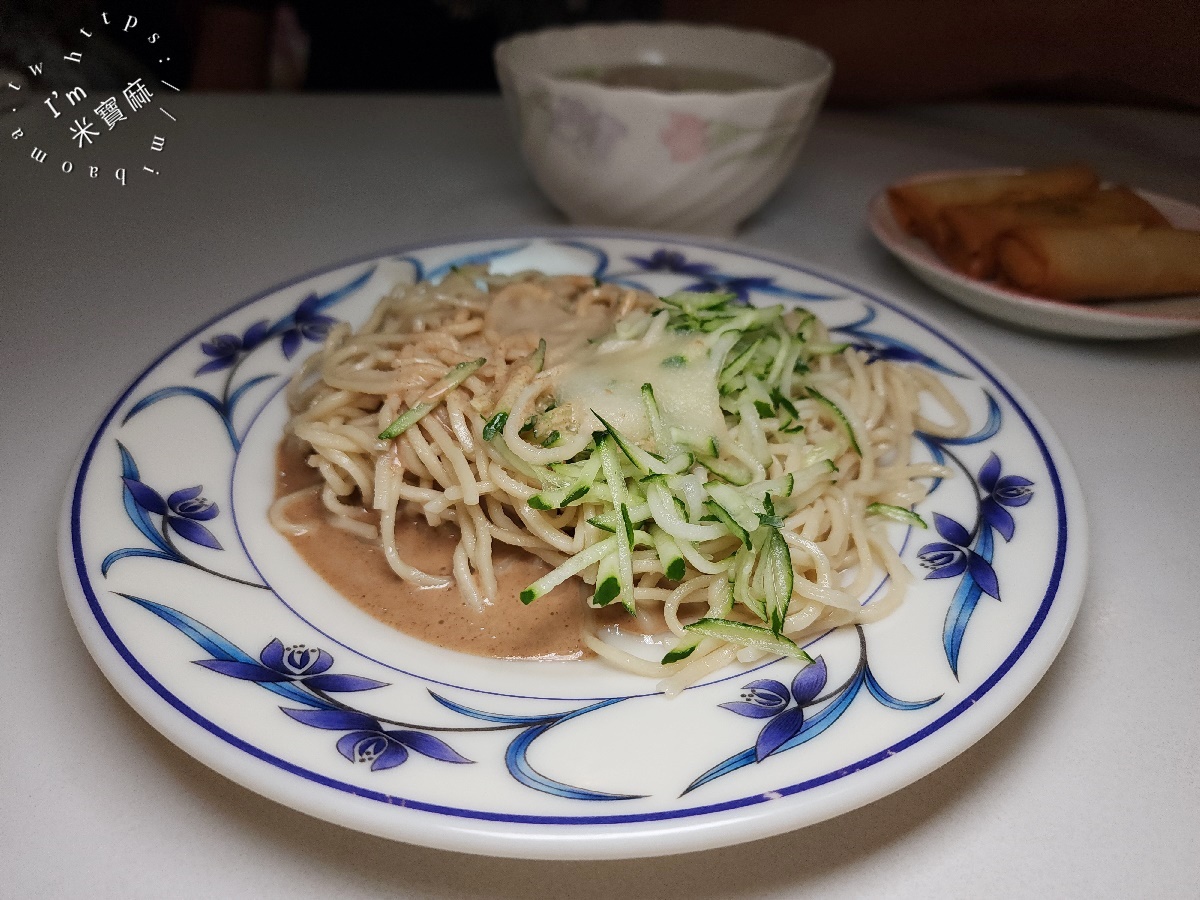 寶島肉圓店｜台北文山區美食。炸蒸雙享、芋頭竹筍爆餡，榮獲500碗激推的冠軍級美味！