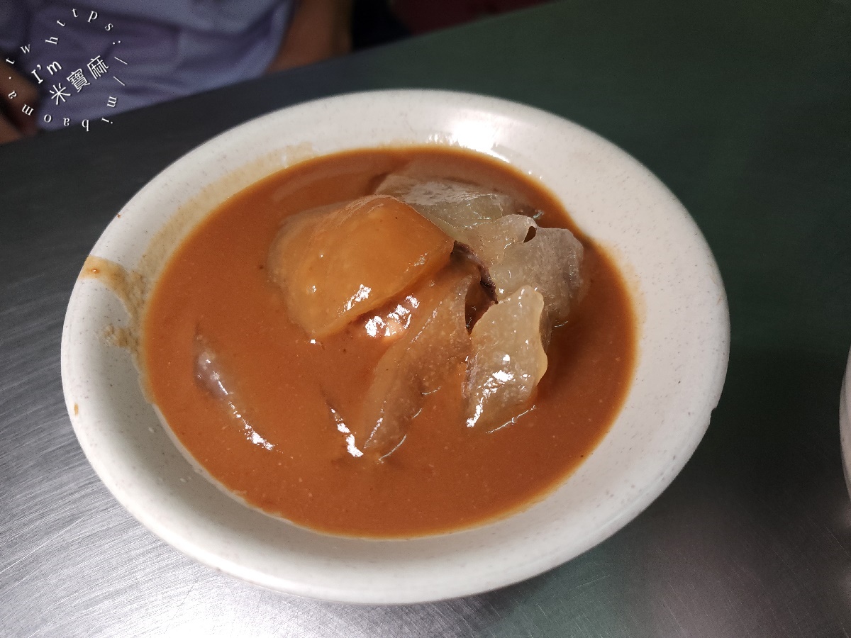 獨家口味豬肚湯┃萬華美食。在地50年老字號，台北最好喝豬肚湯稱號，挑戰你的味蕾極限！