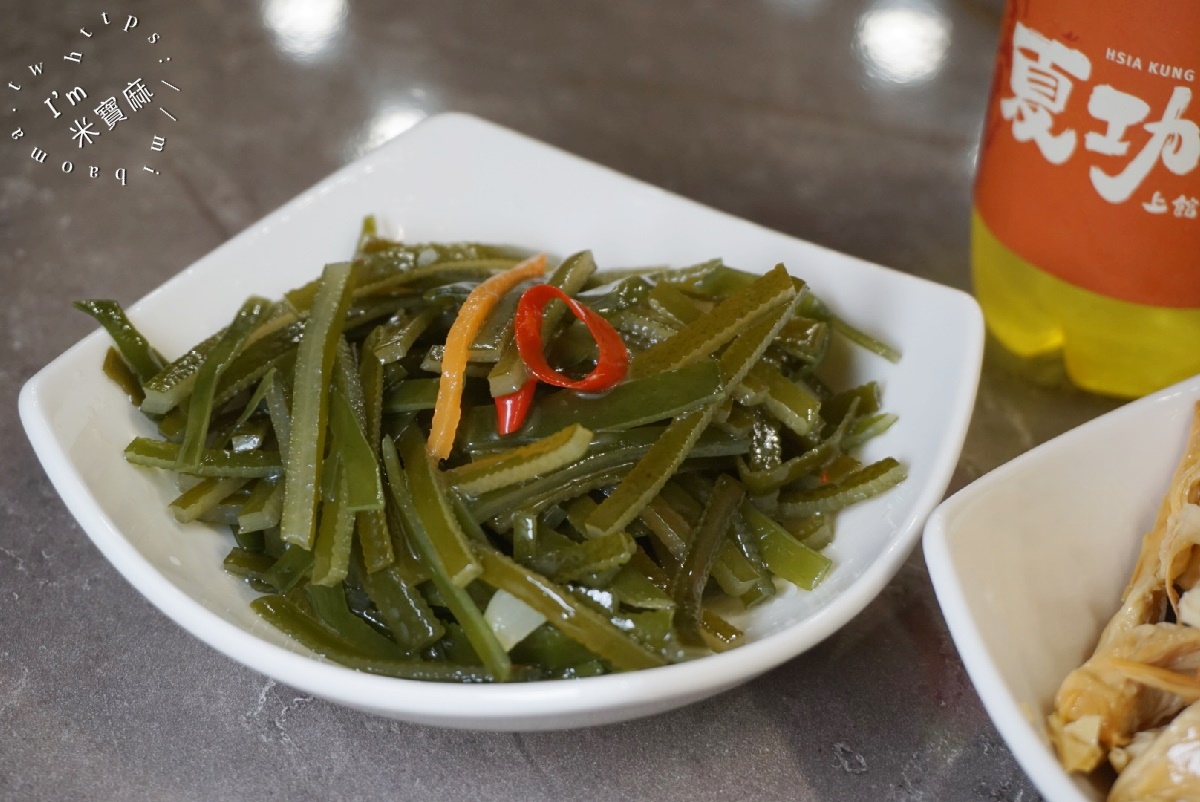 夏功夫｜松山區 中式麵食館，品味經典牛肉麵、功夫骨肉麵、拌麵與獨家滷味小菜，各式湯盅等你來品嘗