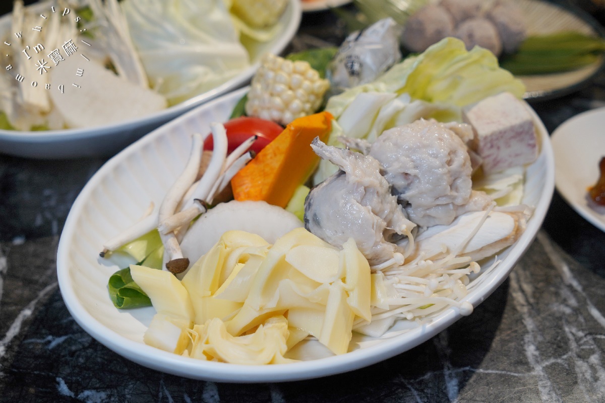 汆牛 溫體牛肉火鍋西門店｜台北溫體牛火鍋，台南直送溫體牛、自助吧無限吃到飽，聚餐首選！