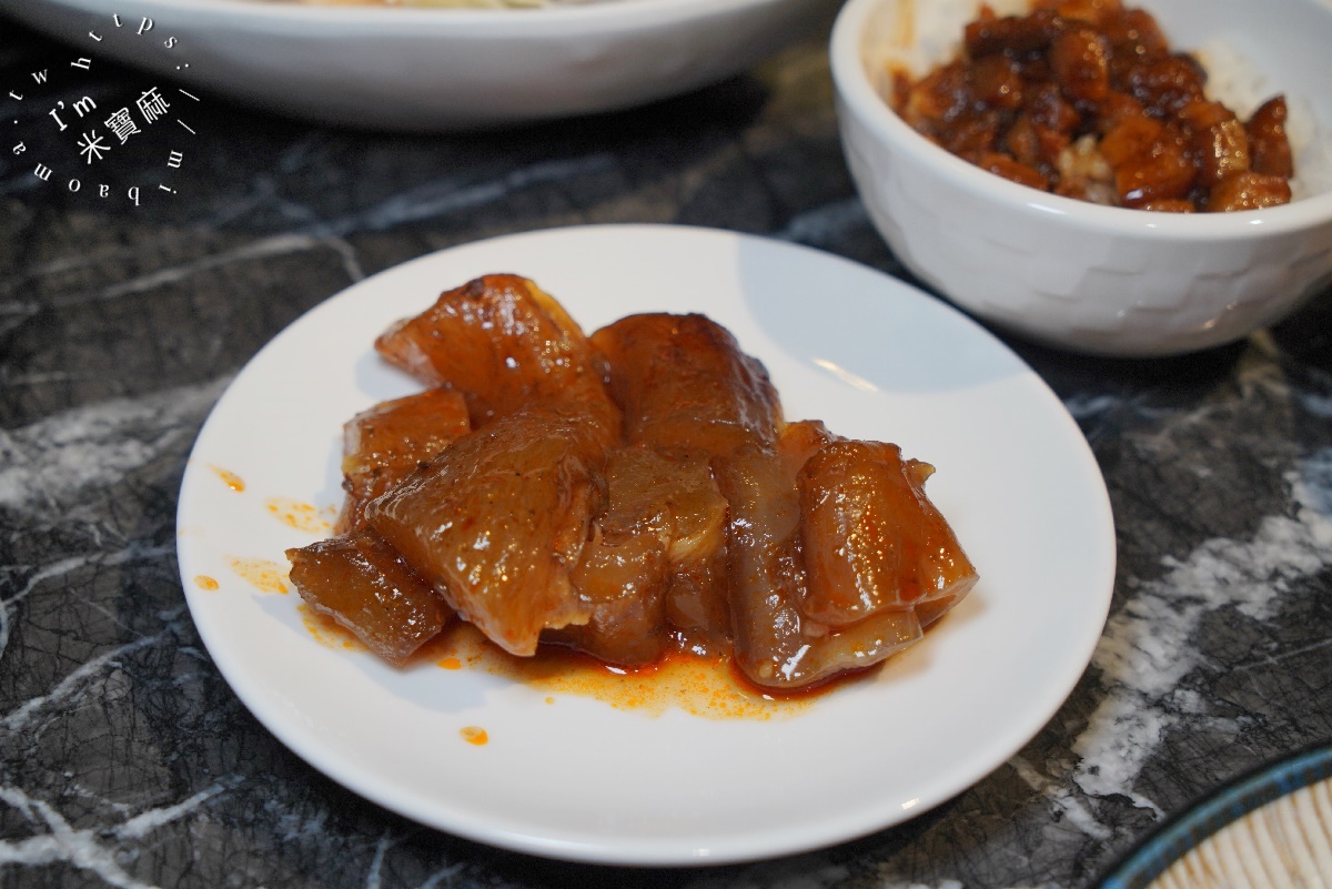 汆牛 溫體牛肉火鍋西門店｜台北溫體牛火鍋，台南直送溫體牛、自助吧無限吃到飽，聚餐首選！