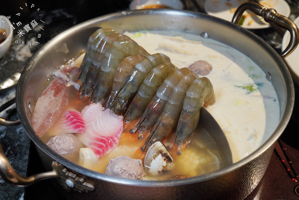 汆牛 溫體牛肉火鍋西門店｜台北溫體牛火鍋，台南直送溫體牛、自助吧無限吃到飽，聚餐首選！