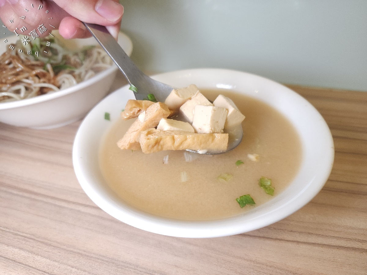蘭花亭┃台北美食。近一甲子涼麵老店，傳承三代麻醬香的經典美味！