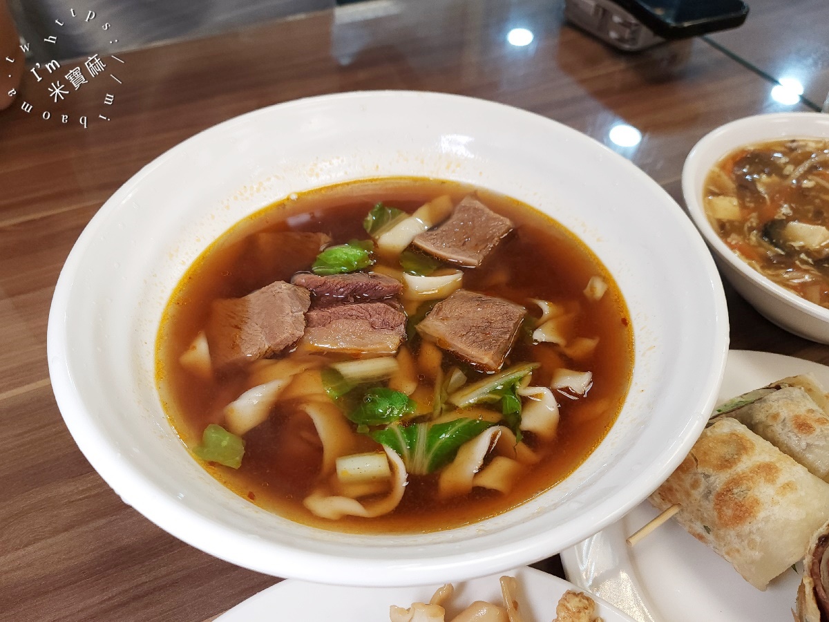 蓮記麵食館 北方麵食小吃｜板橋美食，北方麵食控注意！免費小米粥吃到飽，牛肉捲餅驚艷必點！
