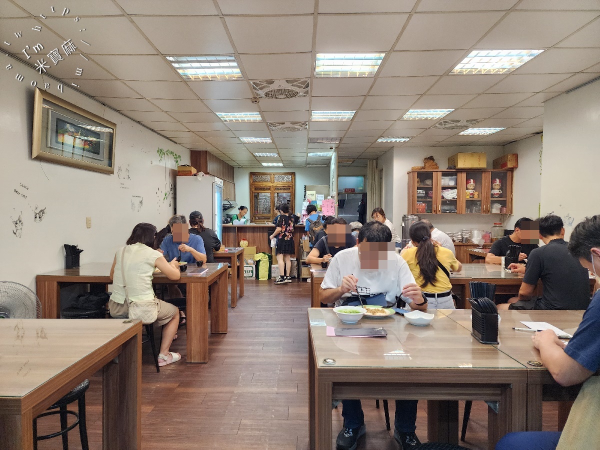 蓮記麵食館 北方麵食小吃｜板橋美食，北方麵食控注意！免費小米粥吃到飽，牛肉捲餅驚艷必點！
