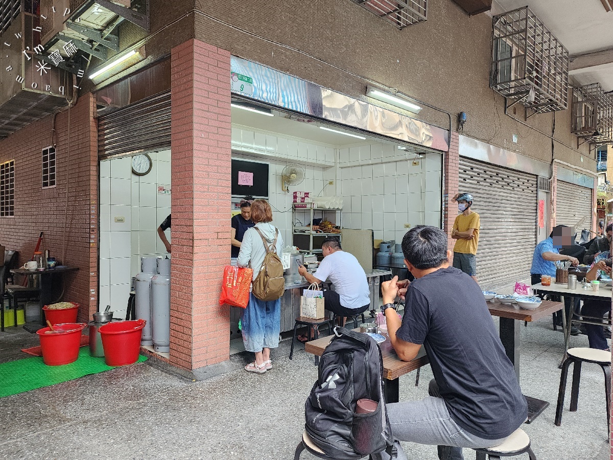 羅家擔仔麵｜萬華美食，在地隱藏版銅板早午餐：老饕才知道的古早味無名麵店！