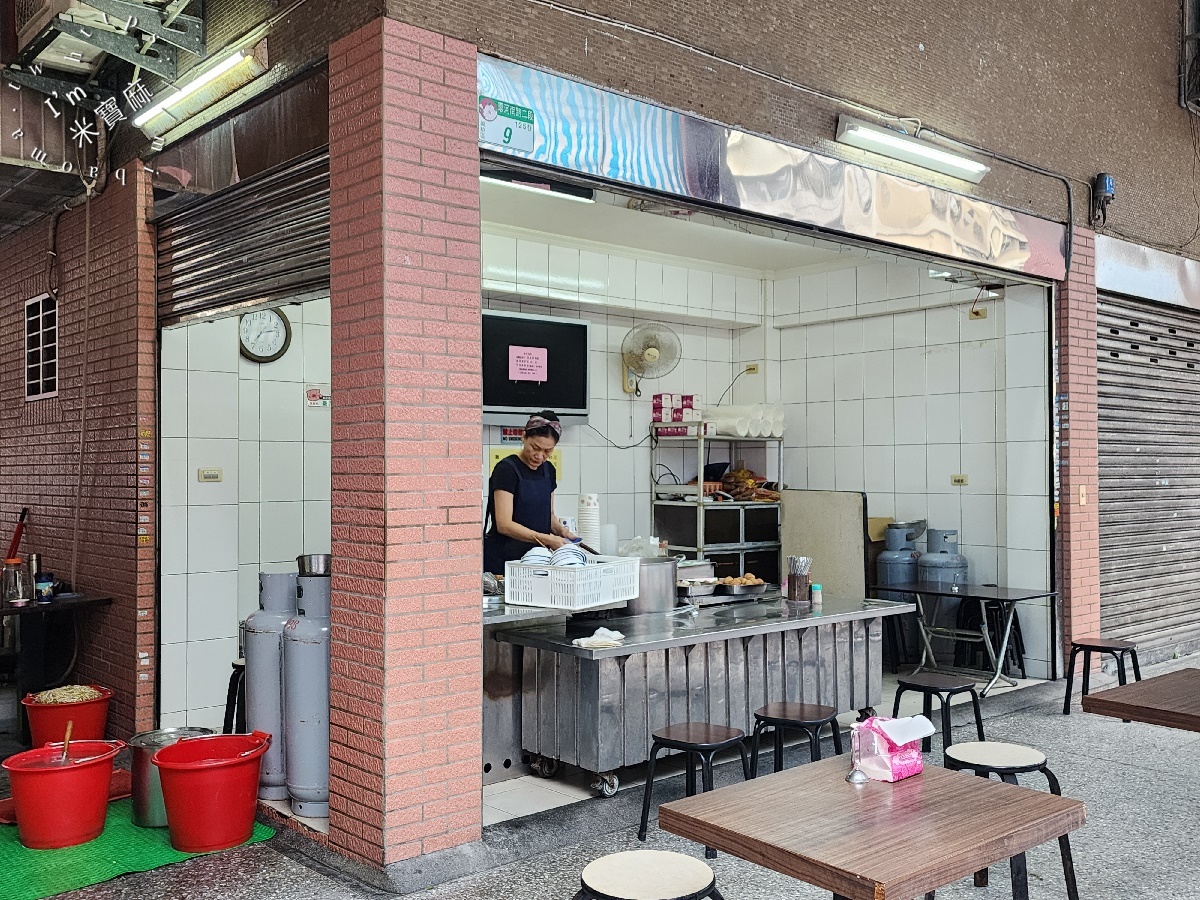 羅家擔仔麵｜萬華美食，在地隱藏版銅板早午餐：老饕才知道的古早味無名麵店！