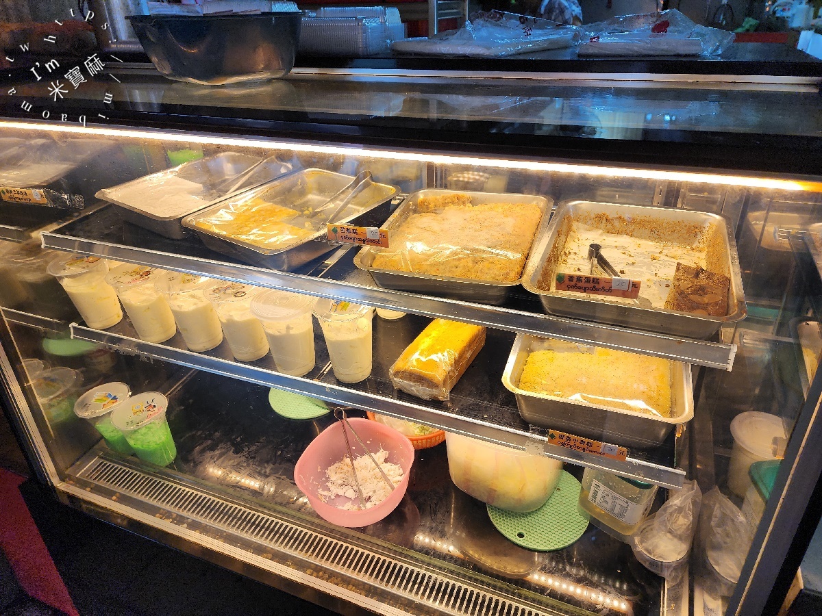 緬甸小吃店 緬甸拉茶店┃中和華新街美食。從香醇奶茶到飽足叉燒乾麵，異國甜點午茶的慢活天堂