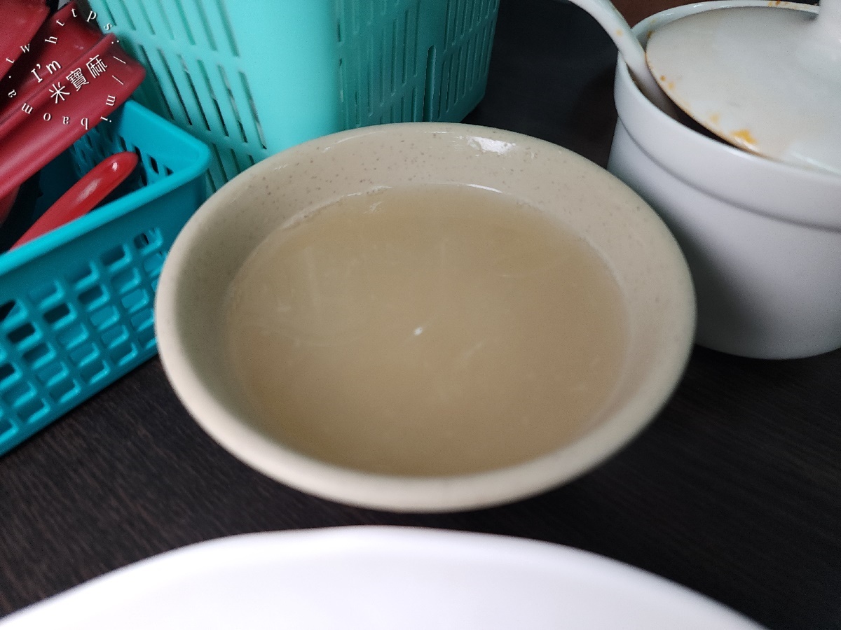 麵疙瘩‧烤肉飯｜台北木柵美食。Q彈麵疙瘩、銷魂烤肉飯，在地激推的巷弄美味！