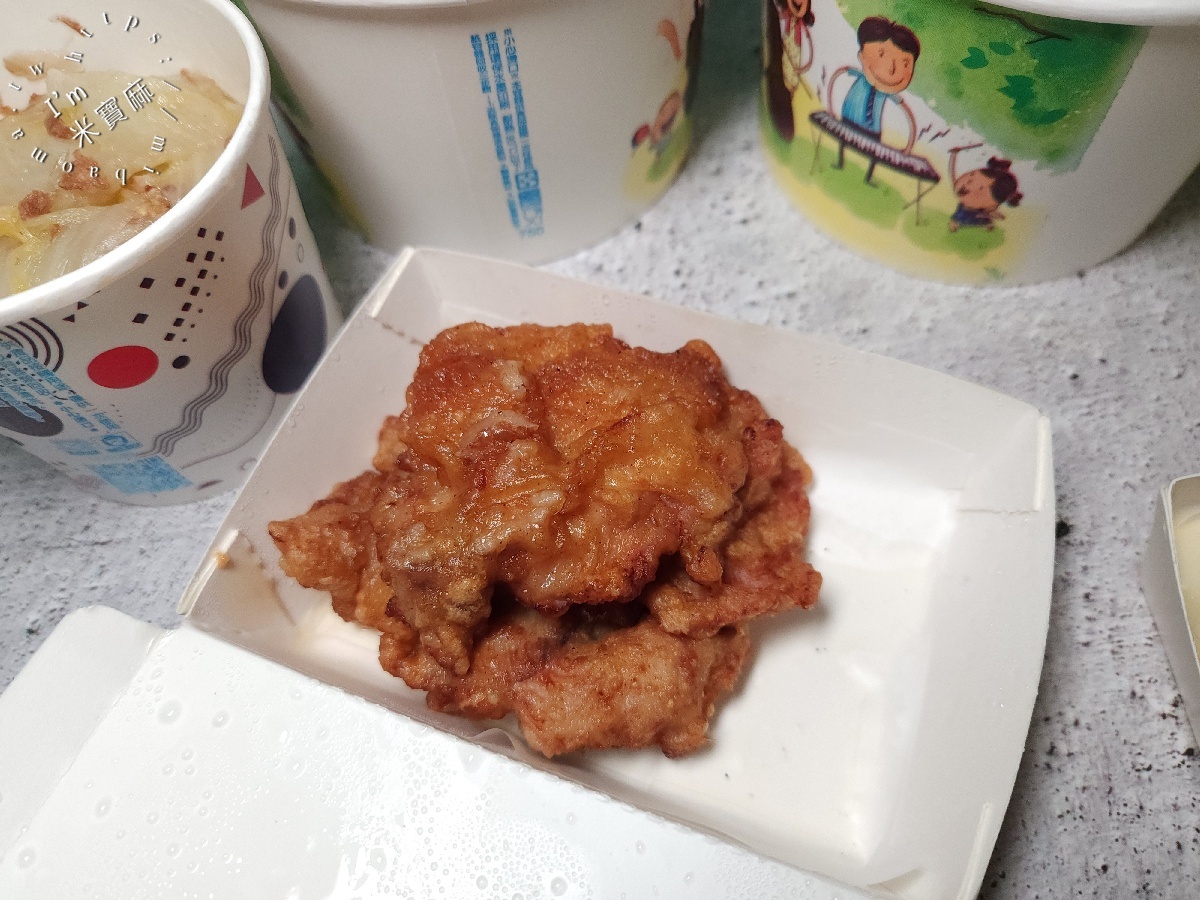阿嘉職人雞肉飯｜板橋美食，古早味滷白菜、佛心清雞湯｜在地人氣美食