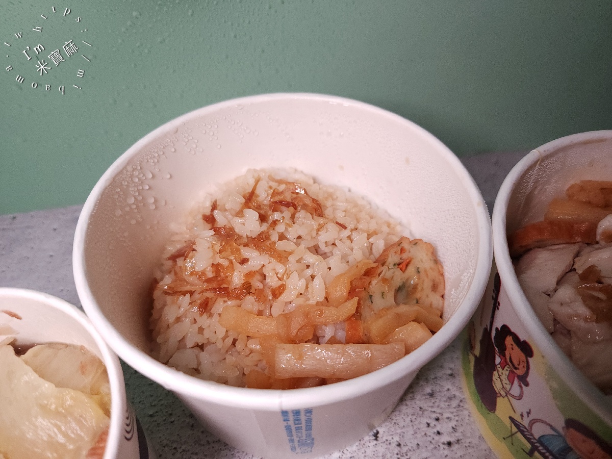 阿嘉職人雞肉飯｜板橋美食，古早味滷白菜、佛心清雞湯｜在地人氣美食