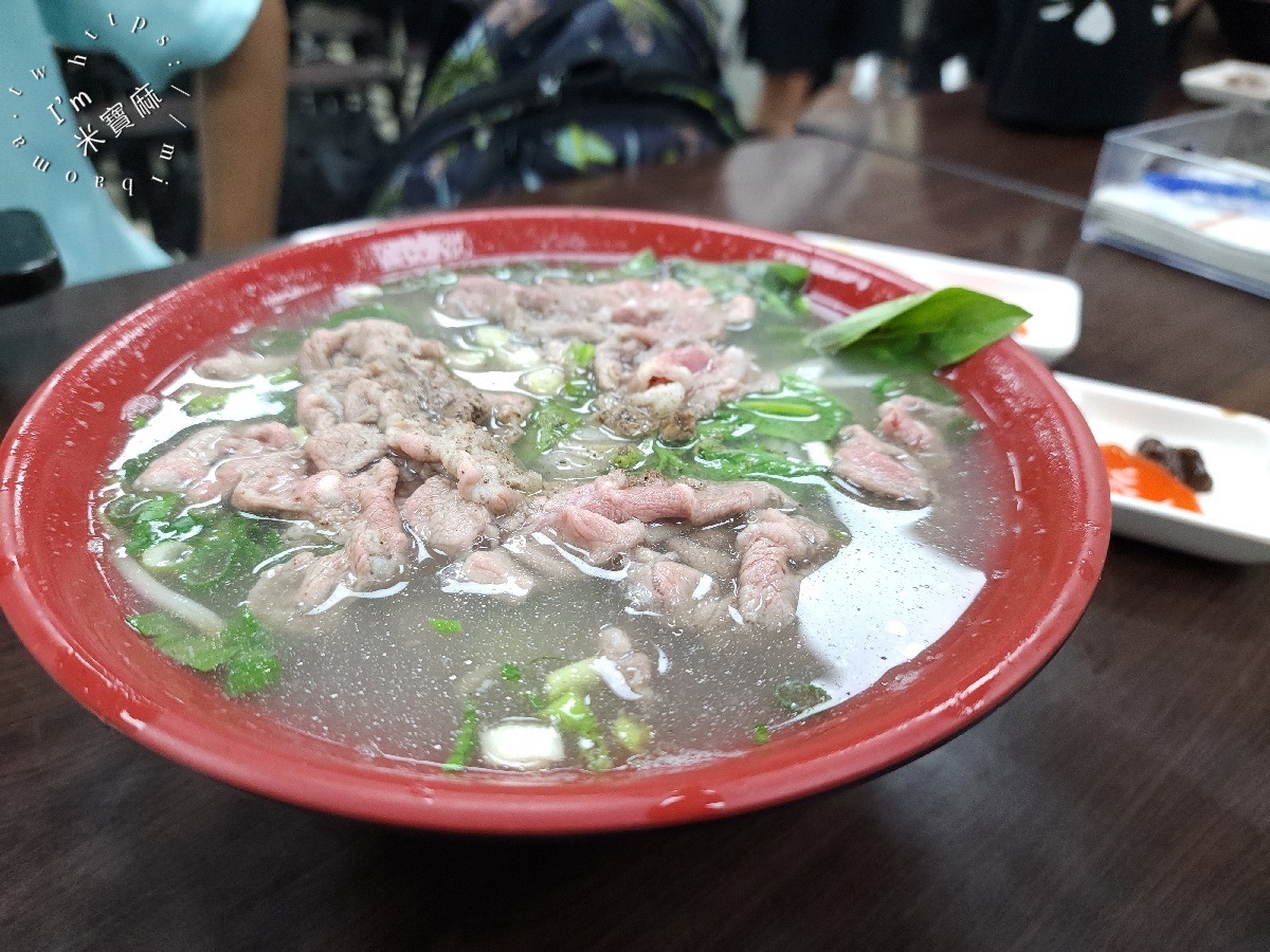 阿準越南料理｜板橋江子翠美食推薦，人氣超高越南河粉、法國麵包CP值爆表！