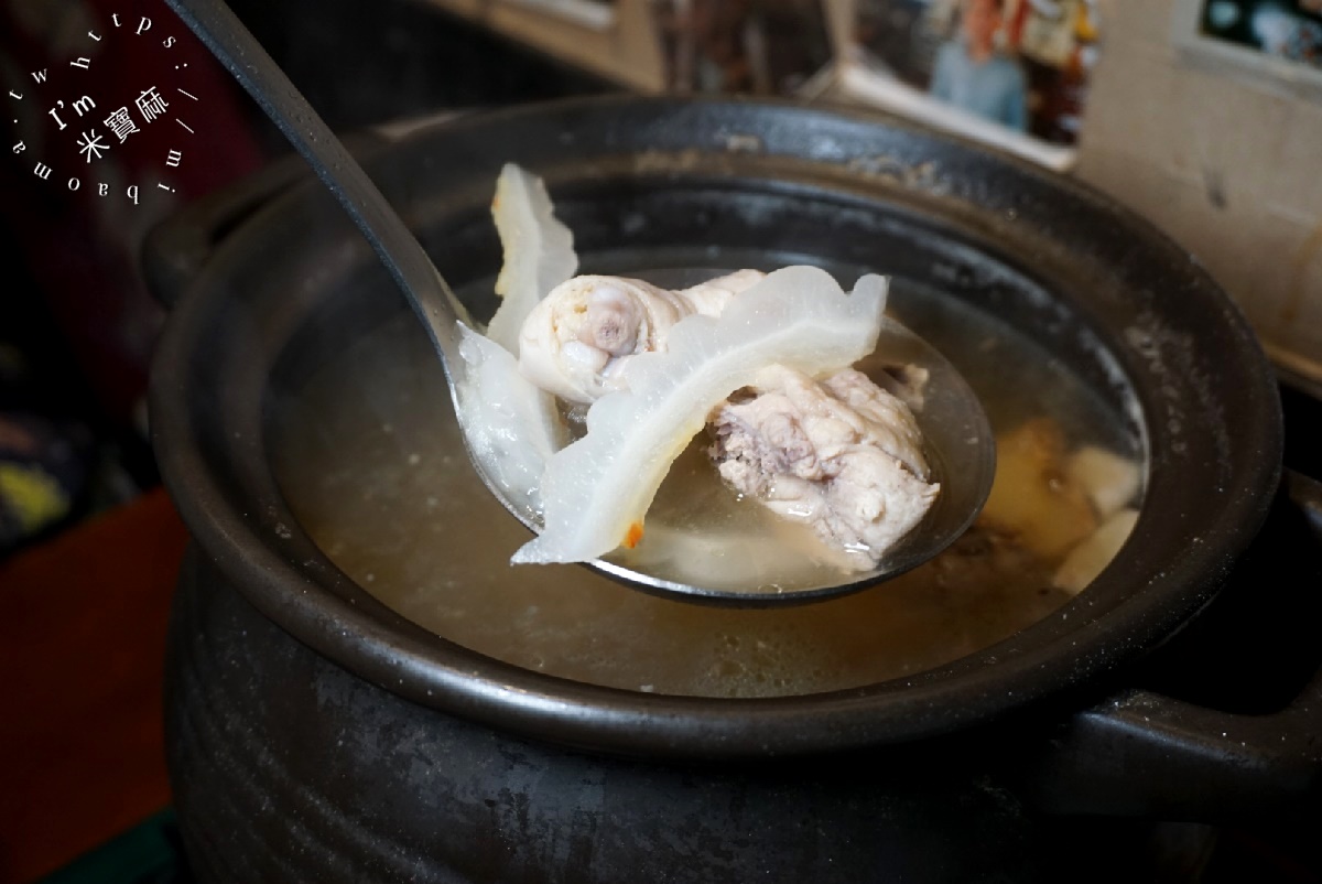 起家莊雞老闆 養生藥膳桶仔雞｜松山區美食，聚餐必吃養生藥膳，滿額送雞、學生超值價！