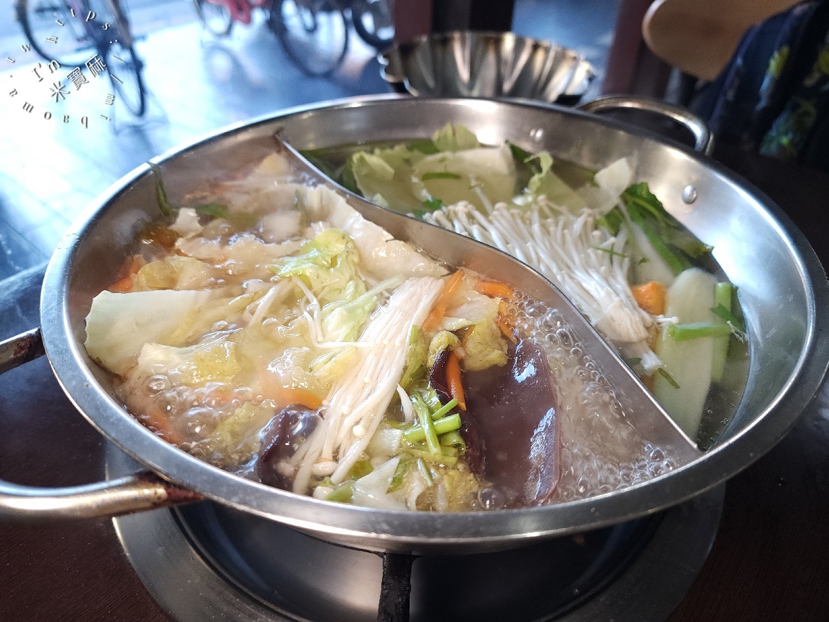 大味王吃到飽火鍋｜萬華美食，280元銅板價火烤兩吃！CP值爆棚平價大滿足，飲料冰品任你嗨