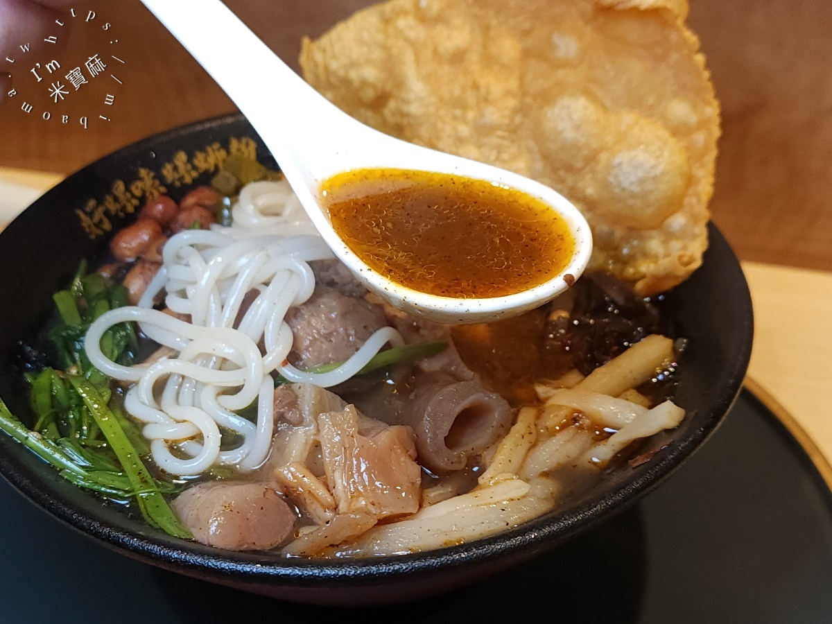好螺嗦Haoluosuo螺螄粉專門台北西門店｜西門町美食新選擇！柳州30年爽辣魂，一口入魂的螺螄粉體驗