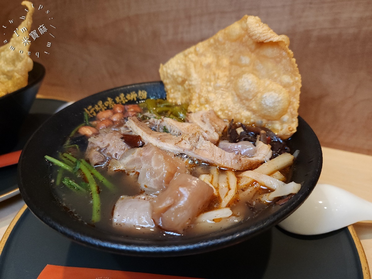 好螺嗦Haoluosuo螺螄粉專門台北西門店｜西門町美食新選擇！柳州30年爽辣魂，一口入魂的螺螄粉體驗