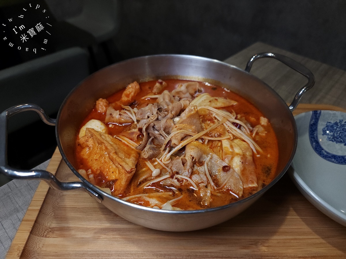老雜眸 LAO ZA MO｜板橋美食，螺螄粉、麻辣水煮，挑戰你的味蕾極限！
