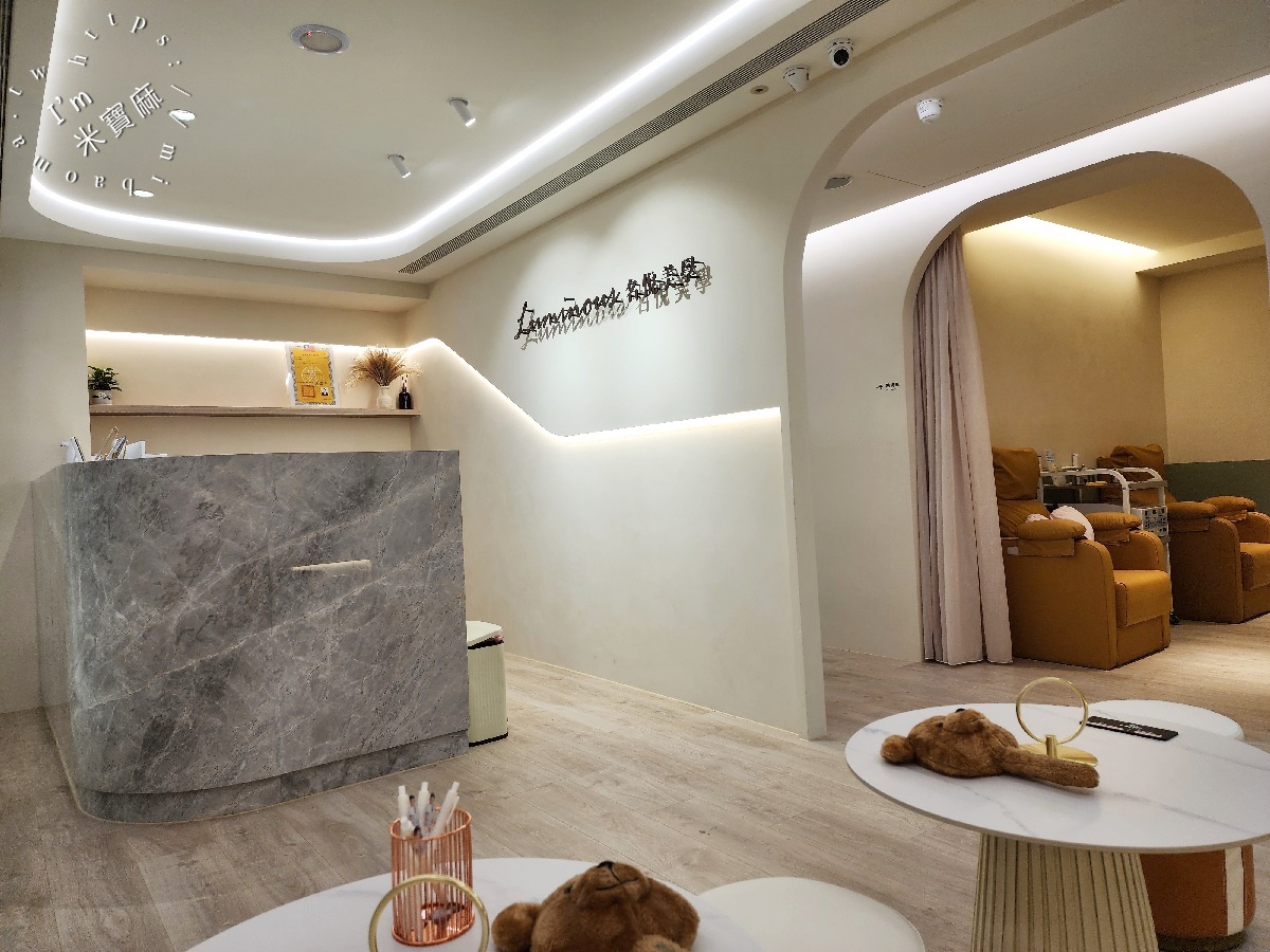 產後變形金剛進化史:名悅時尚診所柯安達醫師珍珠波隆乳,讓媽媽自信爆棚,和胸墊說掰掰! 產後變形金剛進化史:名悅時尚診所柯安達醫師珍珠波隆乳,讓媽媽自信爆棚,和胸墊說掰掰!