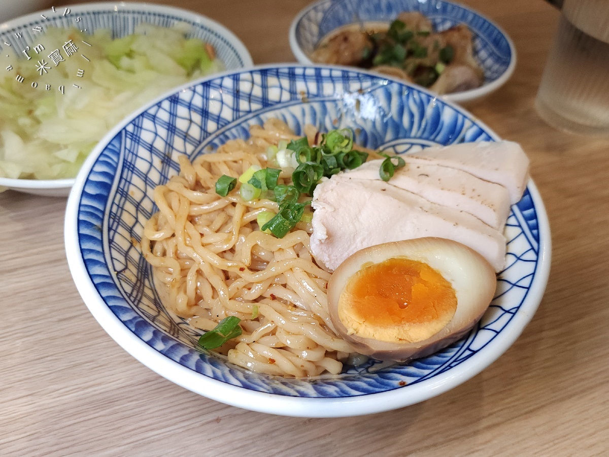 老童小吃部｜台北美食，巷弄古早味，連500碗都折服的招牌拌麵與滷肉飯！