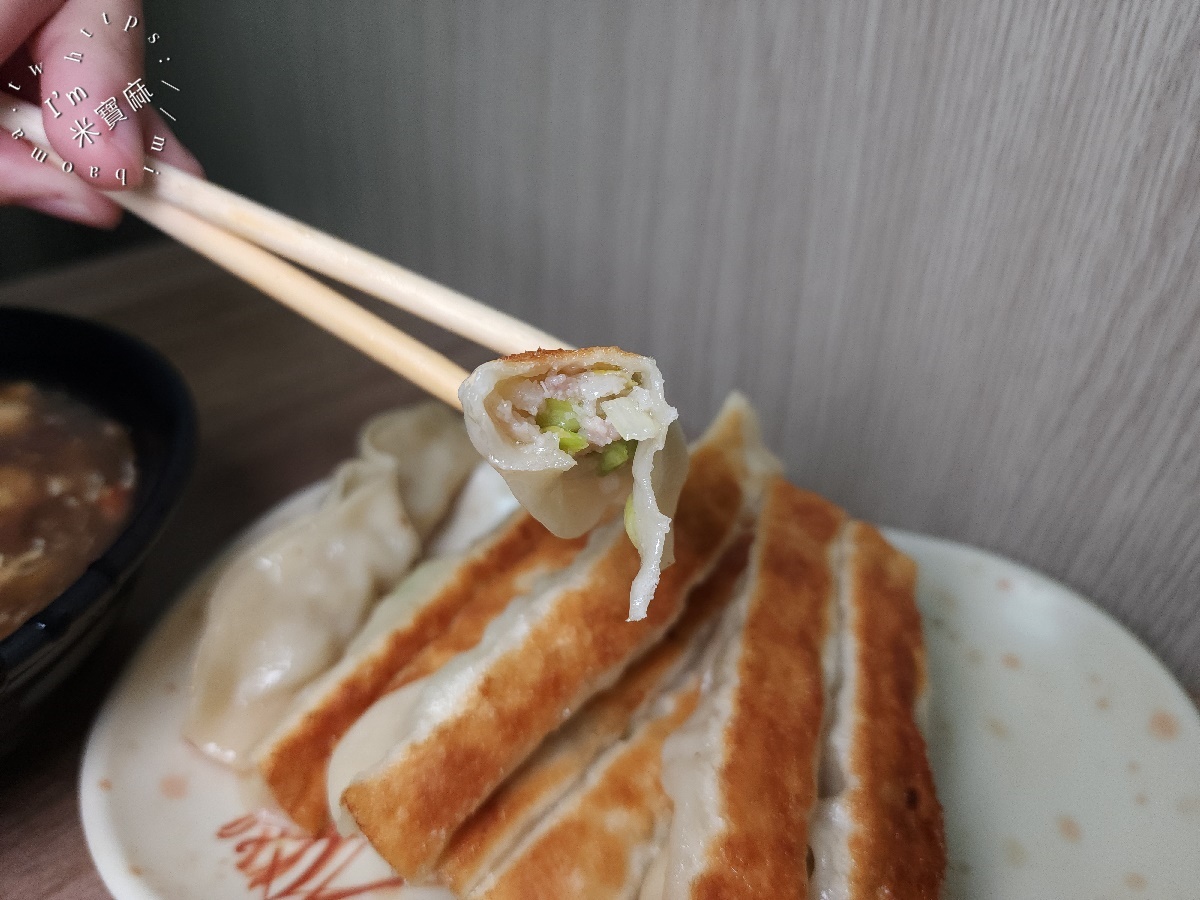 張記鍋貼牛肉麵|西門町美食,日本集團也搶學的巷弄傳奇!必吃招牌鍋貼與噴汁牛肉麵,台北排隊老店攻略 張記鍋貼牛肉麵|西門町美食,日本集團也搶學的巷弄傳奇!必吃招牌鍋貼與噴汁牛肉麵,台北排隊老店攻略