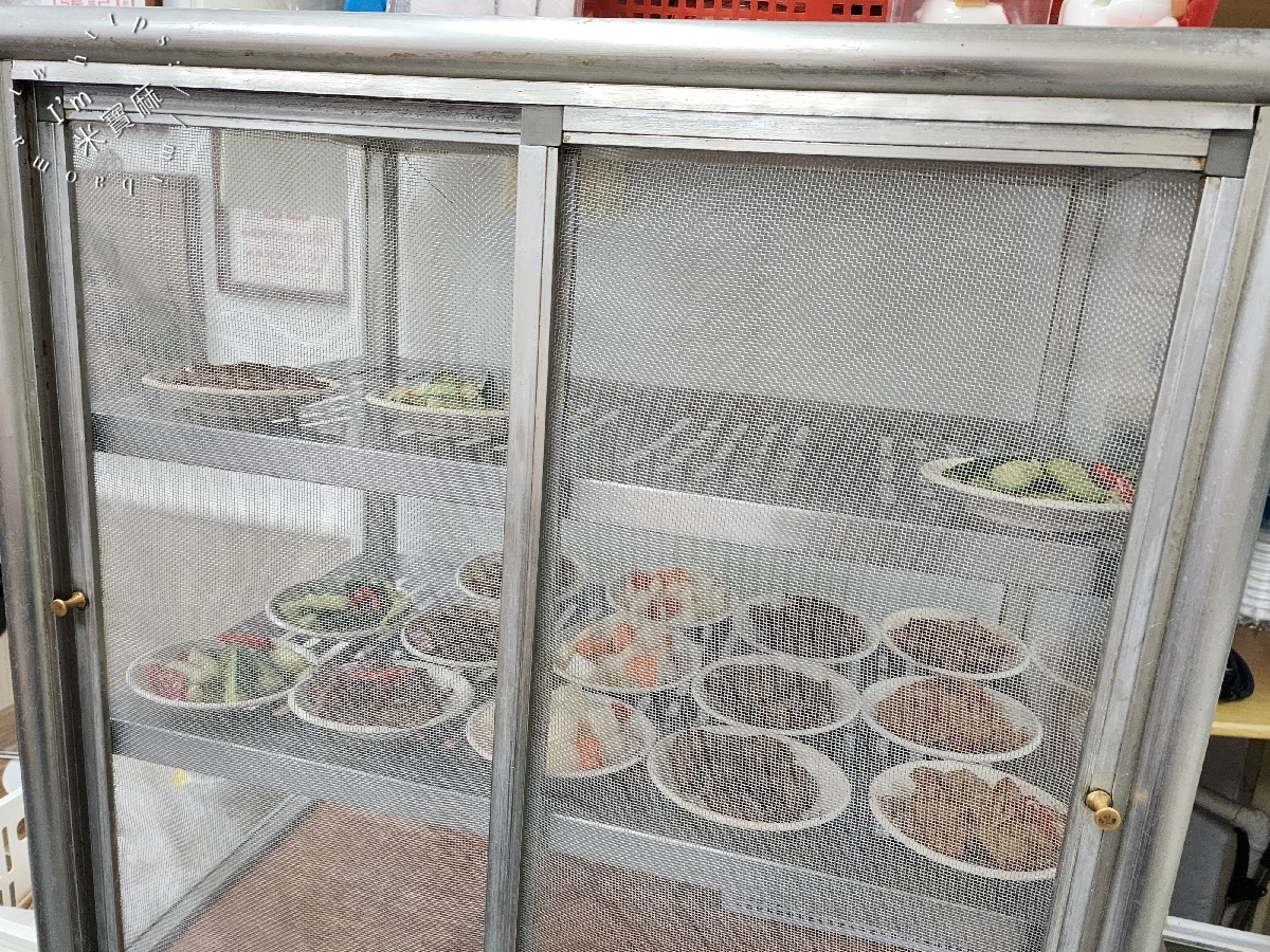 張記鍋貼牛肉麵|西門町美食,日本集團也搶學的巷弄傳奇!必吃招牌鍋貼與噴汁牛肉麵,台北排隊老店攻略 張記鍋貼牛肉麵|西門町美食,日本集團也搶學的巷弄傳奇!必吃招牌鍋貼與噴汁牛肉麵,台北排隊老店攻略