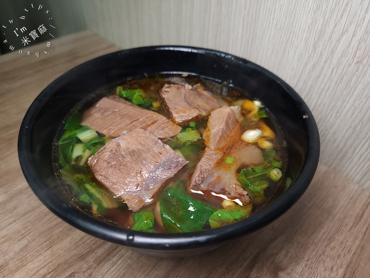 張記鍋貼牛肉麵|西門町美食,日本集團也搶學的巷弄傳奇!必吃招牌鍋貼與噴汁牛肉麵,台北排隊老店攻略 張記鍋貼牛肉麵|西門町美食,日本集團也搶學的巷弄傳奇!必吃招牌鍋貼與噴汁牛肉麵,台北排隊老店攻略