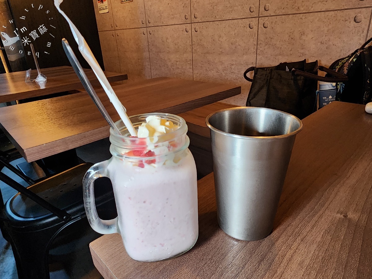 Clucking Good 美式餐廳｜中正區漢堡，古亭站美式炸雞漢堡王者！20年主廚秘製，酥脆多汁征服味蕾！