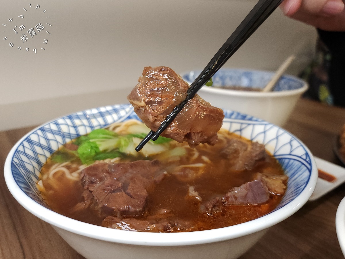 東引快刀手 中和店｜四號公園旁必吃牛肉麵、銷魂滷味！捷運永安市場站美食新選擇
