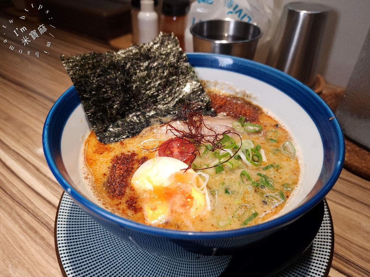 Hiro’s らぁ麵Kitchen 新店店|捷運大坪林站美食推薦:正宗福岡豚骨拉麵,免費加麵一次讓你幸福飽 Hiro’s らぁ麵Kitchen 新店店|捷運大坪林站美食推薦:正宗福岡豚骨拉麵,免費加麵一次讓你幸福飽