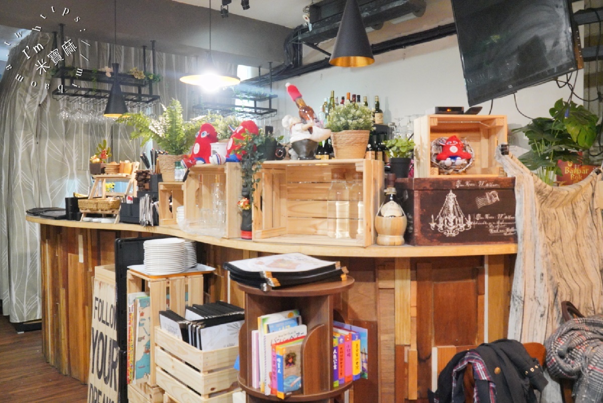 Le Puzzle Creperie & Bar 法式薄餅小酒館｜板橋早午餐，哈克雷起司鍋邊烤邊吃超療癒，還有道地蕎麥鹹薄餅與甜點的味蕾探險