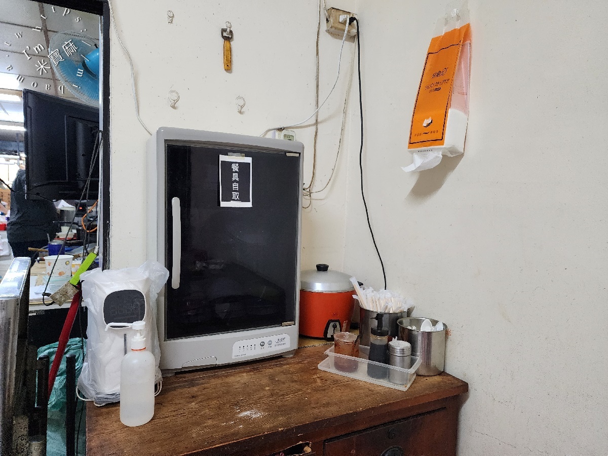 石記惠國飯麵店|新店美食,在地人激推炒飯炒麵,好吃到讓你秒變鐵粉 石記惠國飯麵店|新店美食,在地人激推炒飯炒麵,好吃到讓你秒變鐵粉