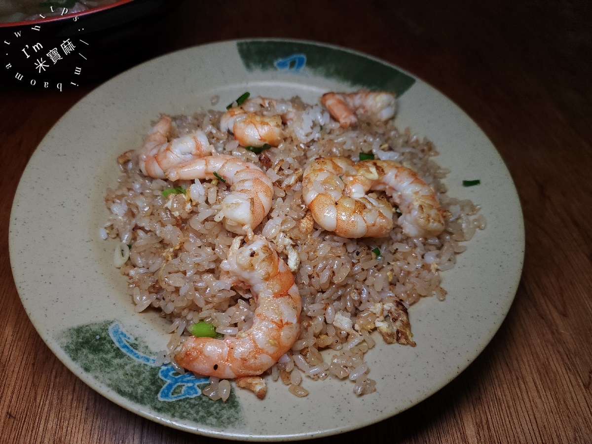 石記惠國飯麵店｜新店美食，在地人激推炒飯炒麵，好吃到讓你秒變鐵粉