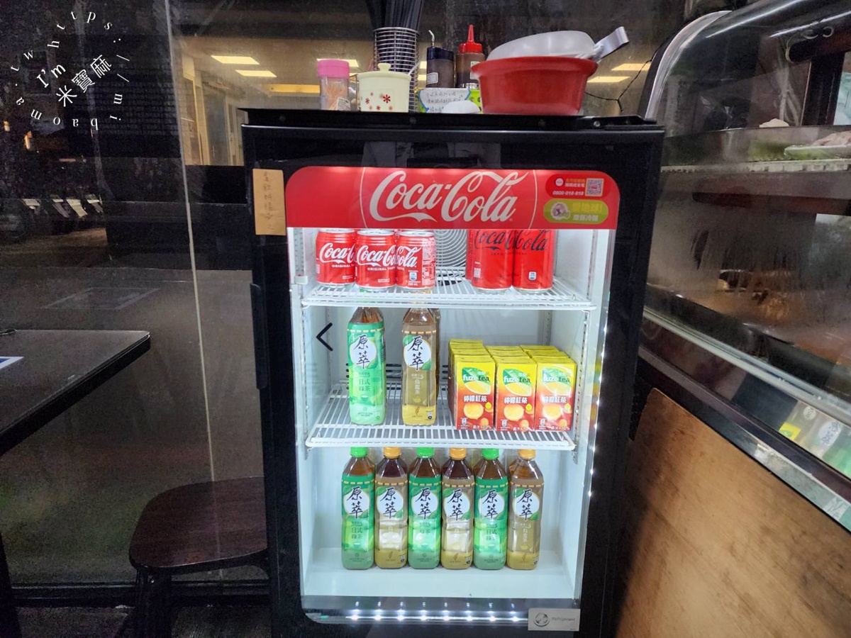 祥發麵食館|板橋美食,老字號麵館,豬軟骨麵、特色蔬菜麵一次攻略! 祥發麵食館|板橋美食,老字號麵館,豬軟骨麵、特色蔬菜麵一次攻略!