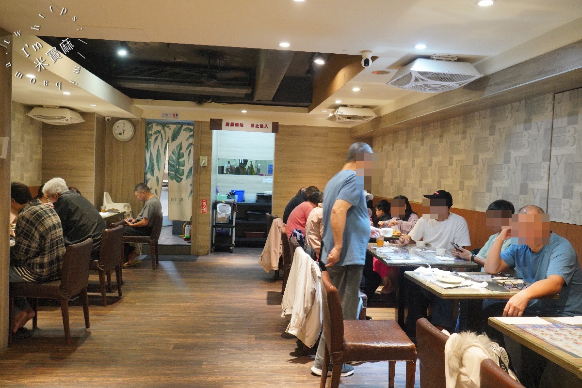 一水創意牛排 板橋店｜板橋牛排館，300元起讓你爽嗑排餐、無限自助吧！讓你飽到天邊去！