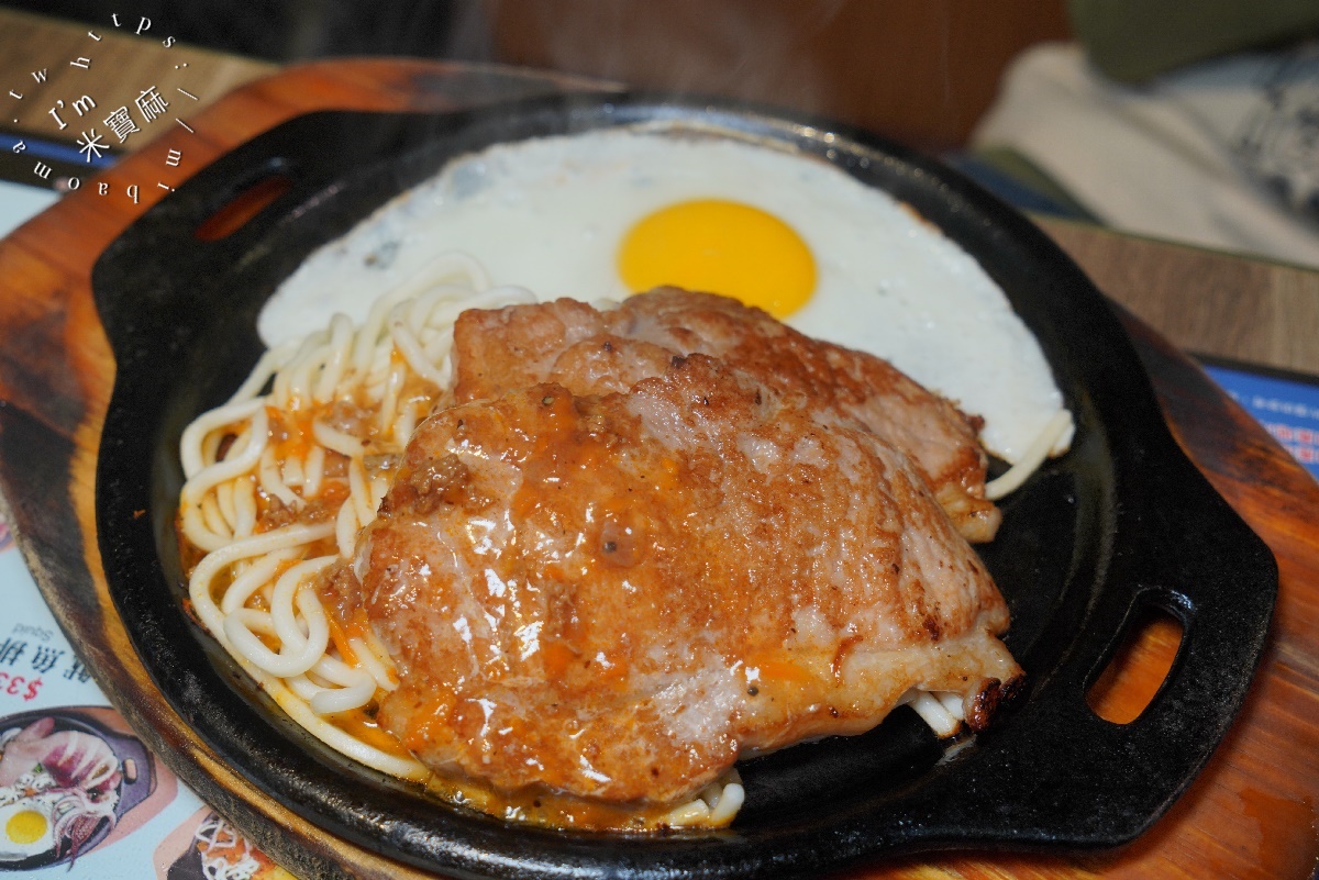 一水創意牛排 板橋店｜板橋牛排館，300元起讓你爽嗑排餐、無限自助吧！讓你飽到天邊去！