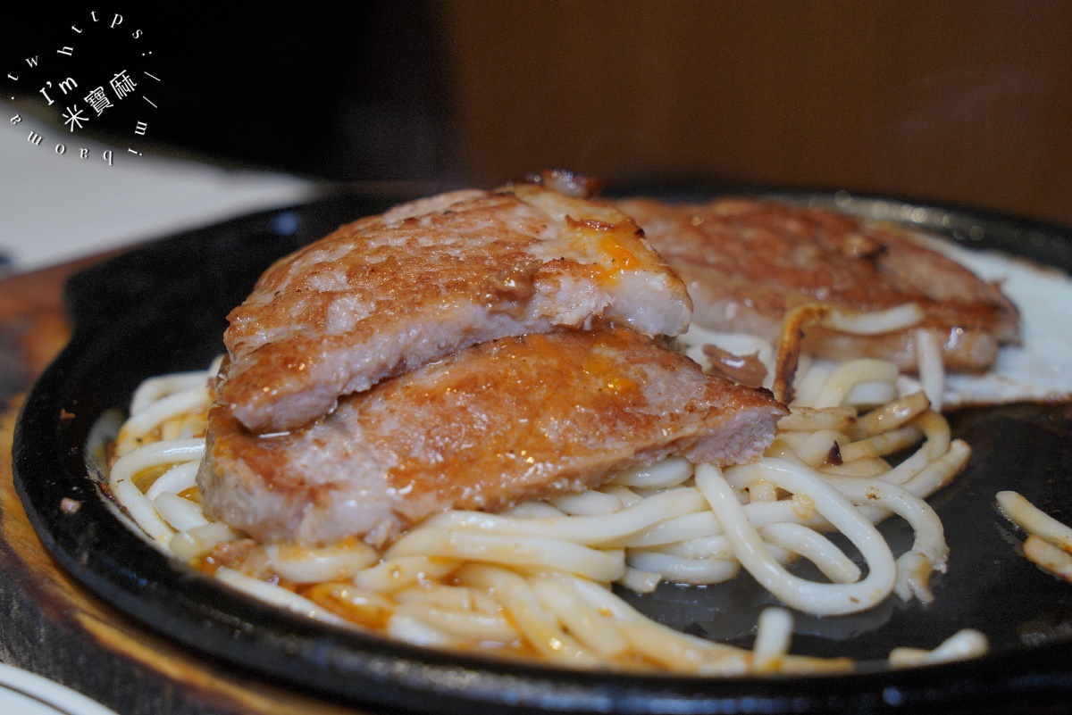 一水創意牛排 板橋店｜板橋牛排館，300元起讓你爽嗑排餐、無限自助吧！讓你飽到天邊去！